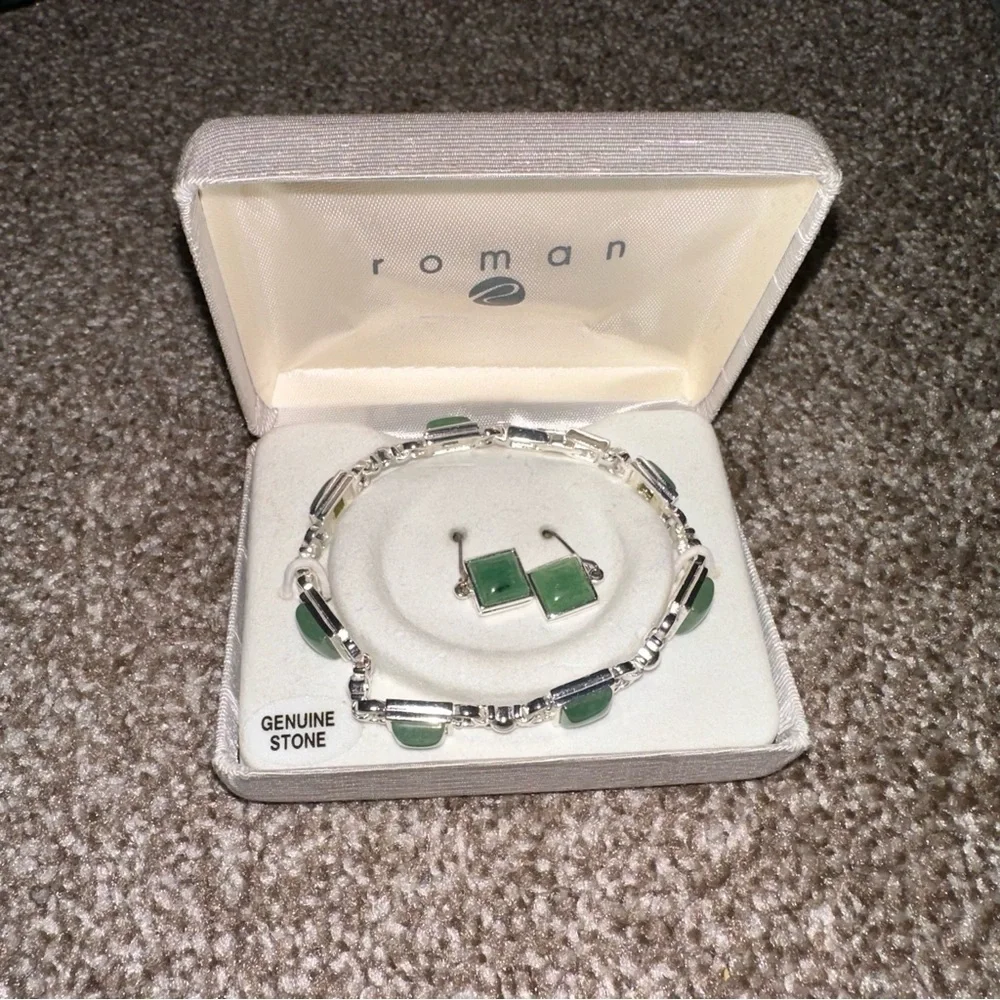 Roman Earrings and Bracelet Set